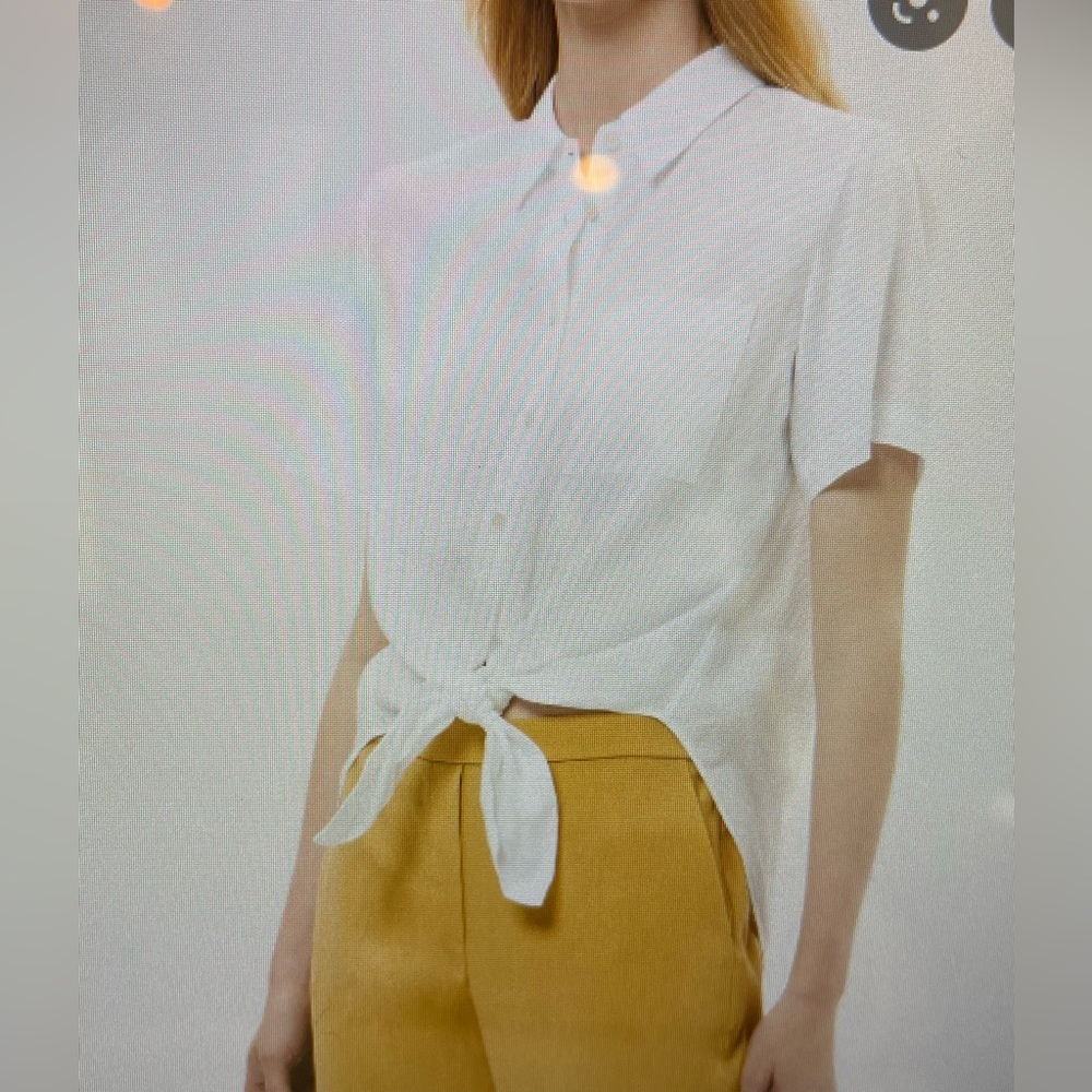 Theory Tie Waist Linen Button Down - sz S. Worn once. Excellent condition